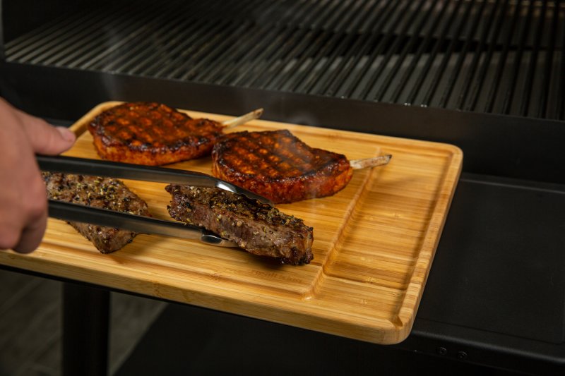 Broil King Schneidebrett Regal/Imperial aus Bambus