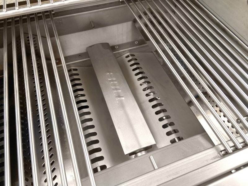 BULL 7 Burner Premium Gasgrill - Einbaugrill mit Infrarot mit Backburner, Seitenkocher und Rotisserie