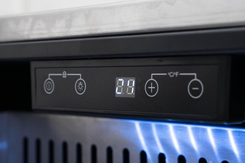 BULL Outdoor Schubladen-Kühlschrank Premium / Edelstahl / IPX4 spritzwassergeschützt