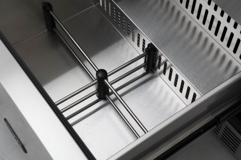 BULL Outdoor Schubladen-Kühlschrank Premium / Edelstahl / IPX4 spritzwassergeschützt