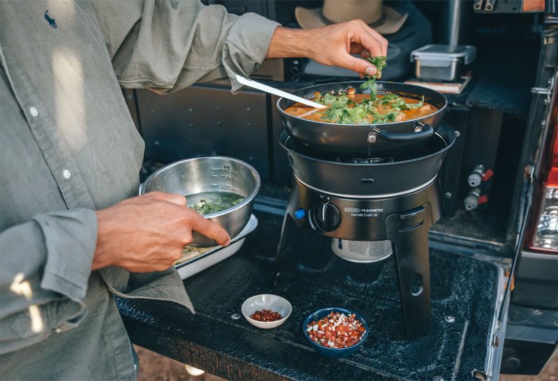 CADAC Camping Gasgrill Safari Chef 30 HP Deluxe / Kartuschenbetrieb - Modell 2025