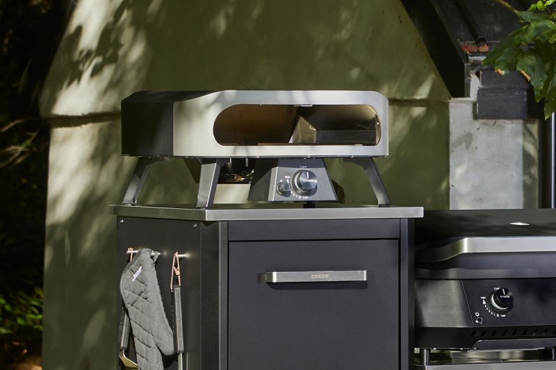 COZZE Outdoor Küche: COZZE Plancha 800 Plancha Grill + Pizzaofen
