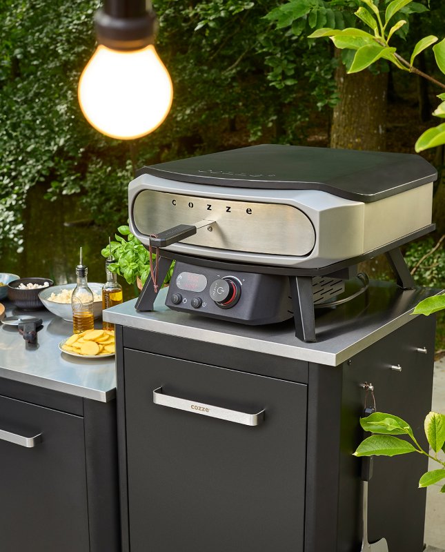 COZZE Pizzaofen elektrisch PREMIUM 42,5 cm (17") mit drehbarem Pizzastein & Digital-Thermometer - inkl. Hitzeschild