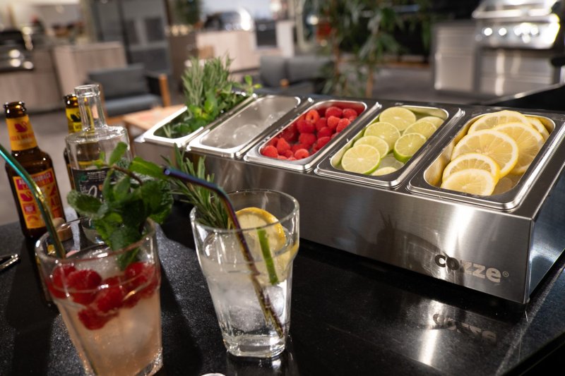 COZZE XL Pizzaofen Zubehör Set: Pizza-Station mit 5 Behältern und Deckeln, Pizzaschieber, Pizzaschneider und Infrarot Thermometer