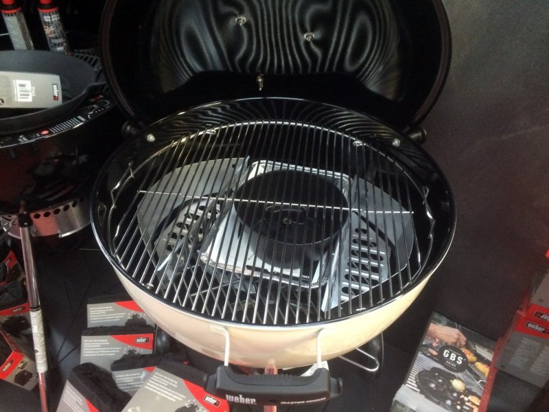 Grillfürst Edelstahl Grillrost 4mm / Grillrost klappbar für 570er / 57er Grills