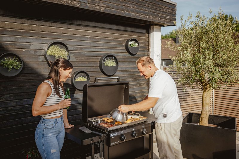 Enders Amaro Plancha Grill