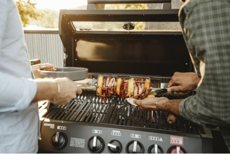 Enders Universal Drehspieß Pro für Enders Gasgrills