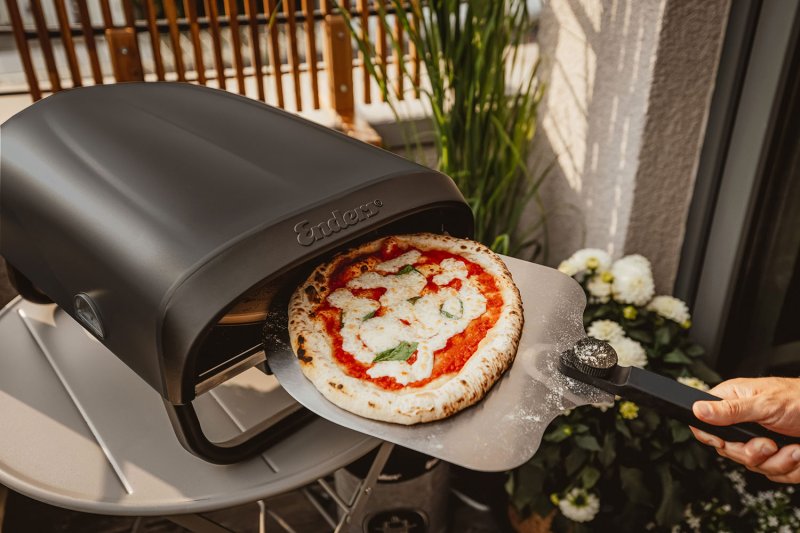 Enders Pizzaofen Gas Paco Rotate mit rotierendem Pizzastein