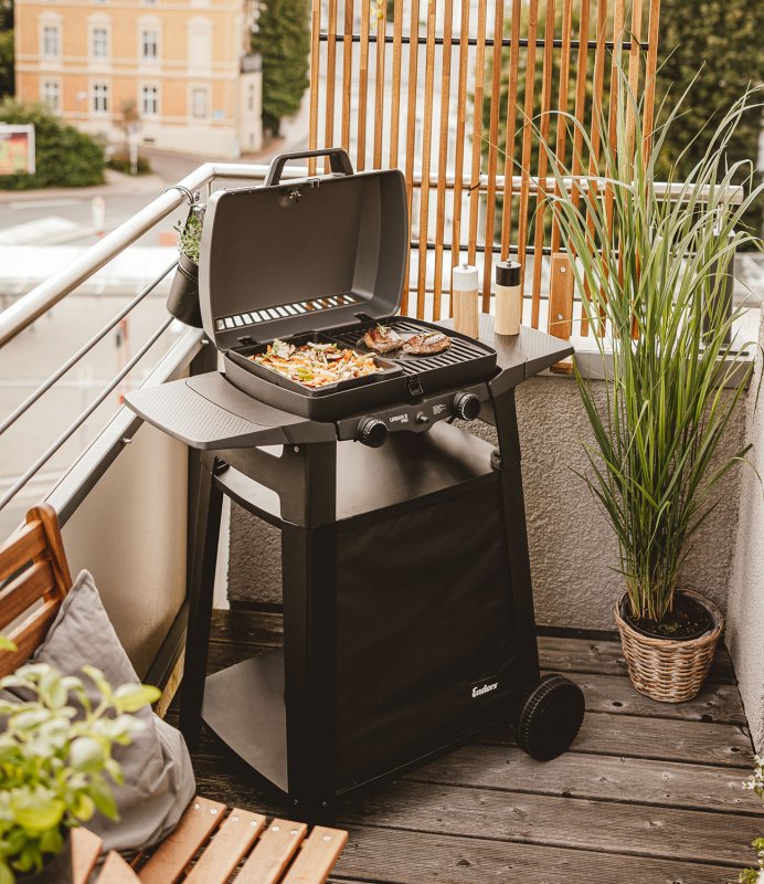 Enders Gasgrill Urban II Pro mit Unterwagen / Trolley