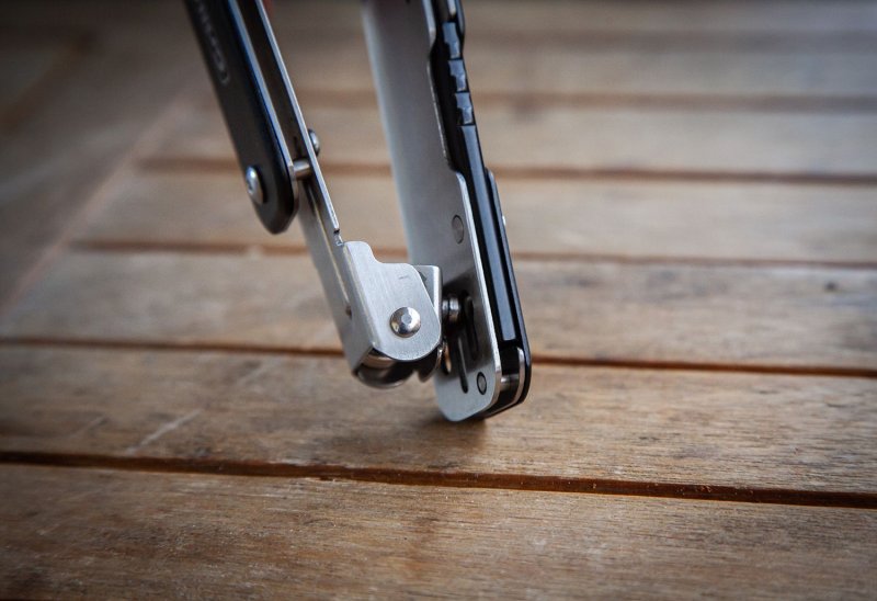 Grillfürst BBQ - Multitool - 4in1 Grillbesteck - Grillgadget