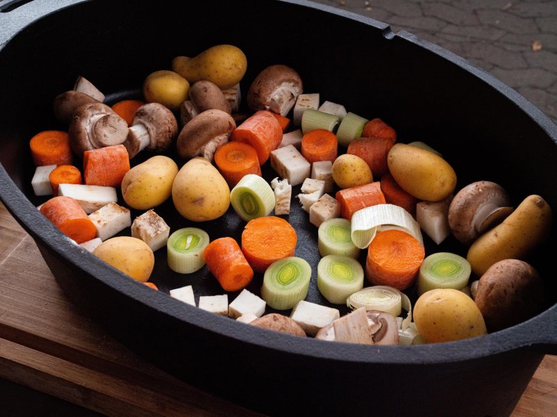 Grillfürst Dutch Oven BBQ Edition DO 6,5 flach / oval für Grillfürst Grills, Weber Spirit, Weber Genesis, Broil King Signet, Broil King Monarch