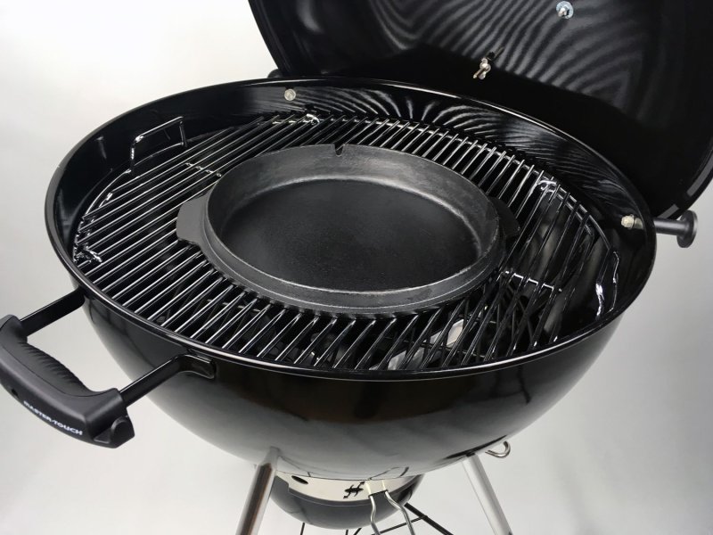 Grillfürst Dutch Oven BBQ Edition DO9 - X-Deal inkl. Pflegepaste, Deckelheber und Kochlöffel