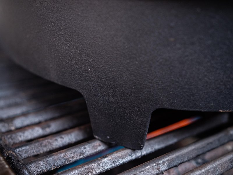 Grillfürst Dutch Oven BBQ Edition DO 6,5 flach / oval für Grillfürst Grills, Weber Spirit, Weber Genesis, Broil King Signet, Broil King Monarch