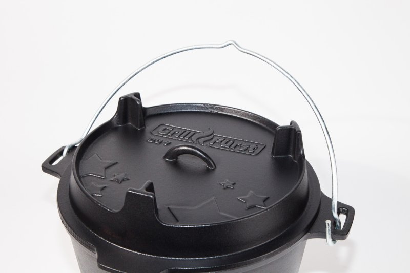 Grillfürst Dutch Oven BBQ Edition DO9 - X-Deal inkl. Pflegepaste, Deckelheber und Kochlöffel