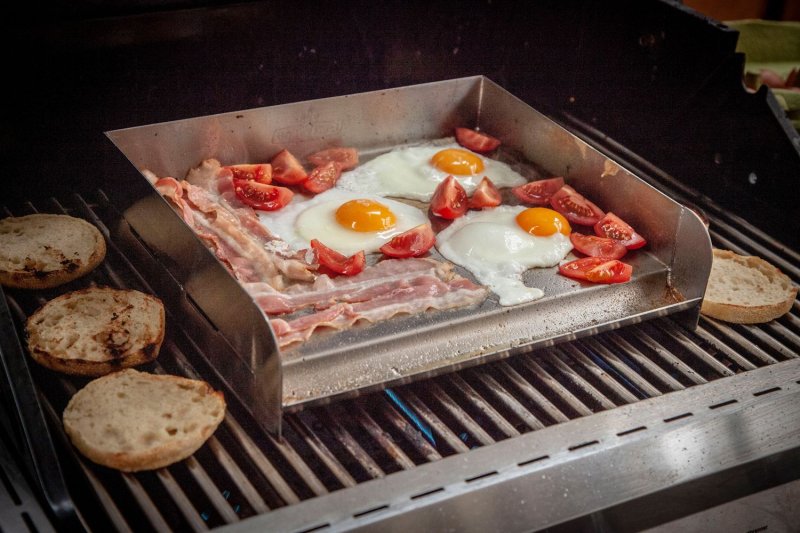 Grillfürst Edelstahl Plancha / Grillplatte / Teppanyaki Pfanne - 32 x 28 cm