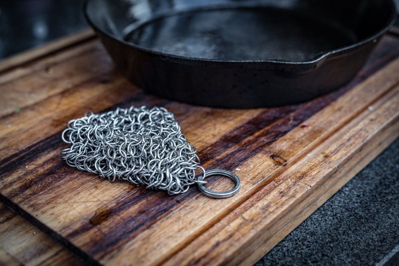 Grillfürst Ringreiniger für Dutch Oven / Gusseisen 14 x 14 cm