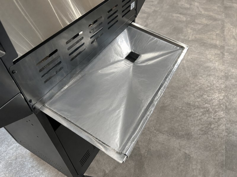 Grillfürst Easy Clean Alu-Einleger für die Fettwanne des Napoleon Rogue 425 - 20 Stk., je 40,5 x 38 cm auf 7,6 Meter Rolle