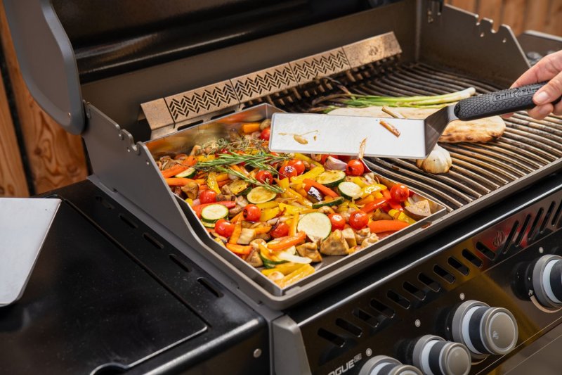 Grillfürst Edelstahl Plancha 45 x 29 cm für Napoleon Rogue SE 525 Grillfürst Sonderedition, R525, R425, R625, Freestyle, 700-Serie