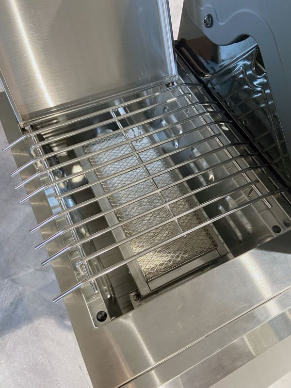 Grillfürst G620E 6-Brenner Gasgrill mit Hochtemperaturbrenner, Heckbrenner und Edelstahl Rosten