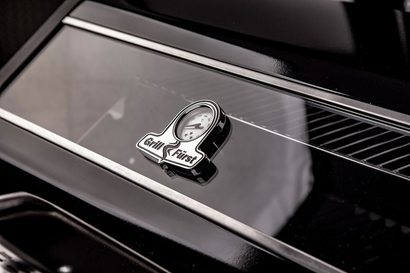 Grillfürst Gasgrill S330G - inkl. Abdeckhaube, Grillbürste, Grillplatte und Pizzastein