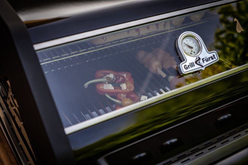 Grillfürst G620E 6-Brenner Gasgrill mit Hochtemperaturbrenner, Heckbrenner und Edelstahl Rosten
