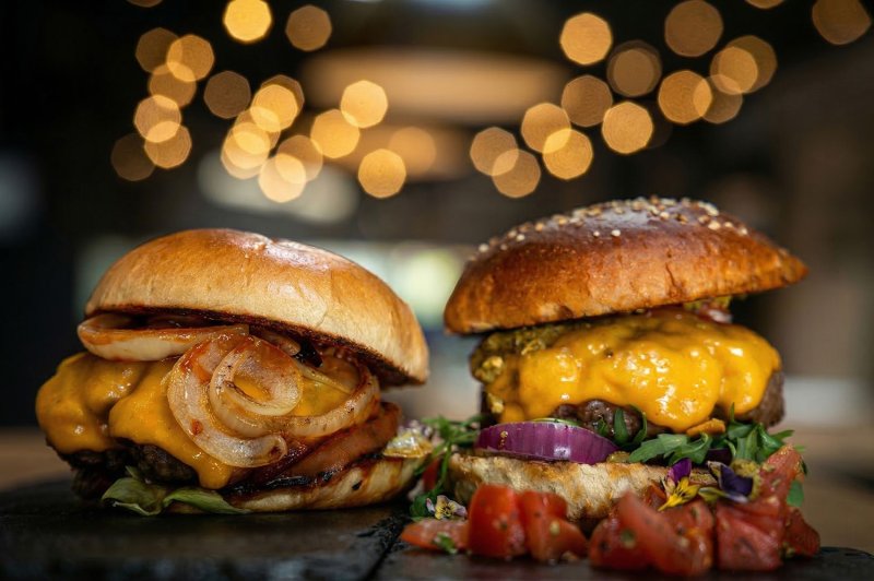 Grillfürst Grillkurs - Burger - Freitag, 15.05.2026 - 18:00 Uhr - Hürth