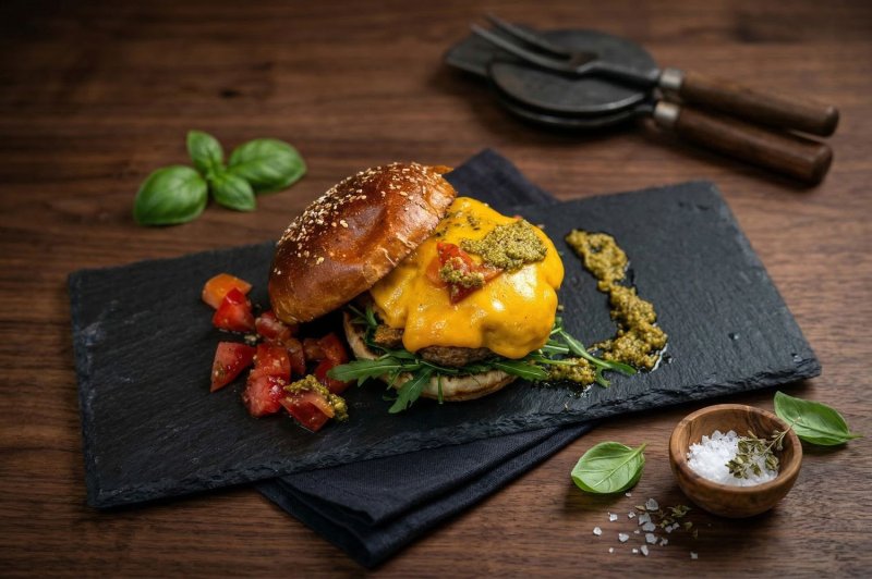 Grillfürst Grillkurs - Burger - Freitag, 15.05.2026 - 18:00 Uhr - Hürth