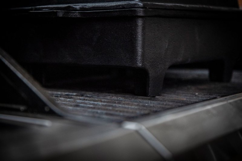 Grillfürst Dutch Oven Kastenform BK6 aus Gusseisen