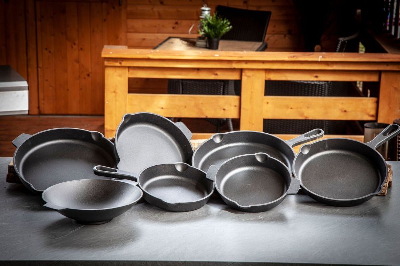 Grillfürst Gusseisen Wok mit 2 Griffen Ø 30 cm