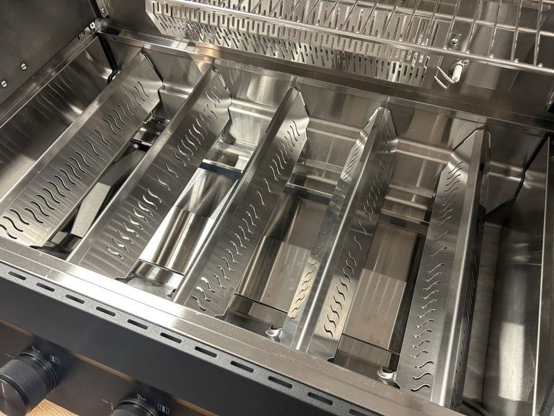 Grillfürst Independence P590E Einbaugrill - mattschwarz - mit Heckbrenner und Edelstahlrosten