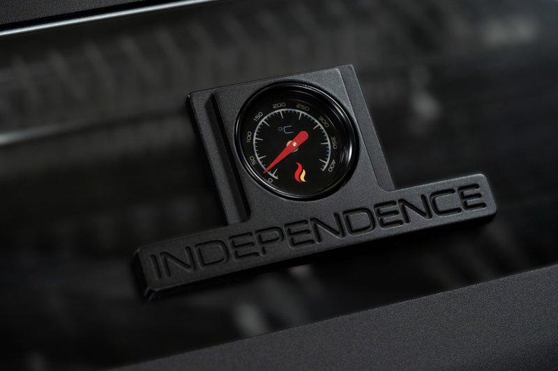 Grillfürst Independence P330E Gasgrill - mattschwarz - mit XXL Infrarotbrenner und Edelstahlrosten