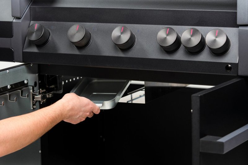 Grillfürst Independence P530E Gasgrill - mattschwarz - mit XXL Infrarotbrenner, Heckbrenner und Edelstahlrosten