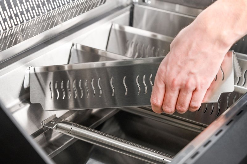 Grillfürst Independence P530E Gasgrill - mattschwarz - mit XXL Infrarotbrenner, Heckbrenner und Edelstahlrosten