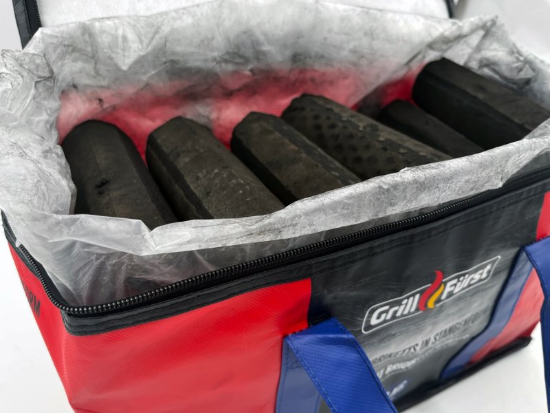 Grillfürst Kokosbriketts in Stangenform - 20 kg - ideal für Dutch Oven und Grill