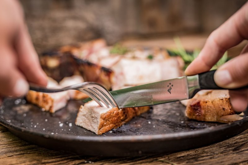 Grillfürst Steakmesser mit Wellenschliff 2er Set