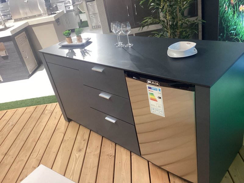 Grillfürst Outdoor Küchen Block inkl. BULL Premium Outdoor Kühlschrank - Ausstellungsstück Senden