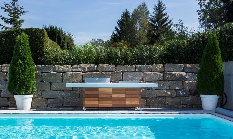 Grillfürst Outdoor Küche mit Beton-Arbeitsplatte und HPL-Unterschrank - mit edler Holzverkleidung (300 cm x 80 cm) - mit Einbaugrill und Planchagrill