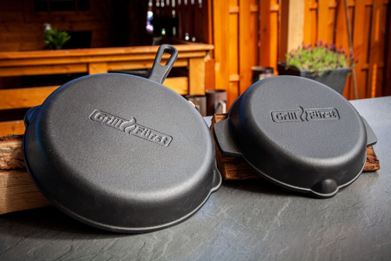 Grillfürst Gusseisenpfanne mit 2 Griffen Ø 35 cm