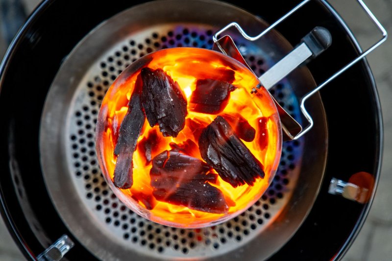 Grillfürst Restaurantkohle 9 kg - 100% Buche - Extra große Stücke - FSC / DIN plus