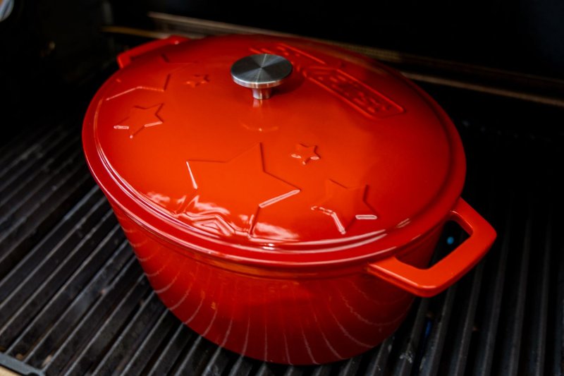 Grillfürst Dutch Oven Sternentöpfchen / Gusseisen Bräter - emailliert - L - rot