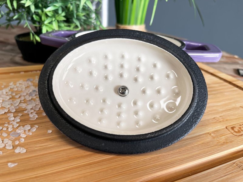 Grillfürst Dutch Oven Sternentöpfchen / Gusseisen Bräter - emailliert - XS - lila