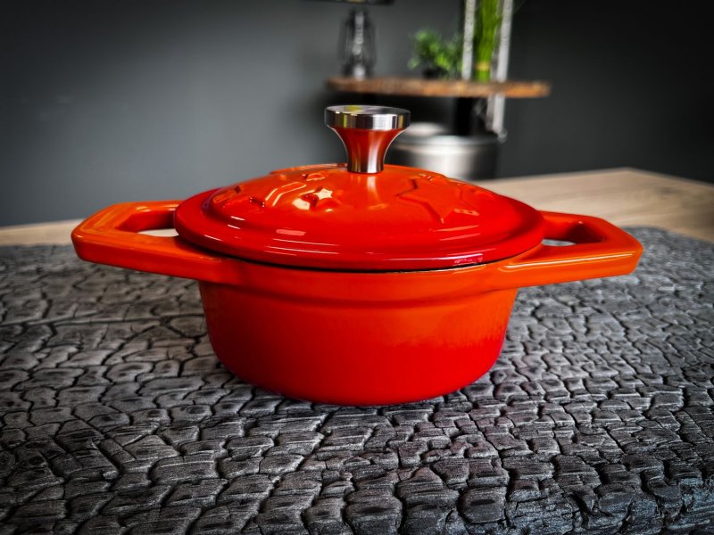 Grillfürst Dutch Oven Sternentöpfchen / Gusseisen Bräter - emailliert - XS - orange