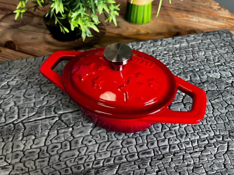 Grillfürst Dutch Oven Sternentöpfchen / Gusseisen Bräter - emailliert - XS - rot