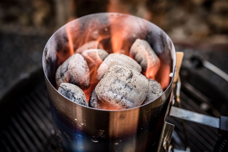 Männerglut Kokos - 10 kg Grillbriketts aus Kokosnuss-Schalen