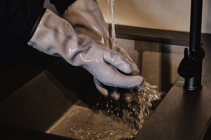 Moesta HeatPro Gloves - Grillhandschuhe aus Silikon - grau in Größe S (7)