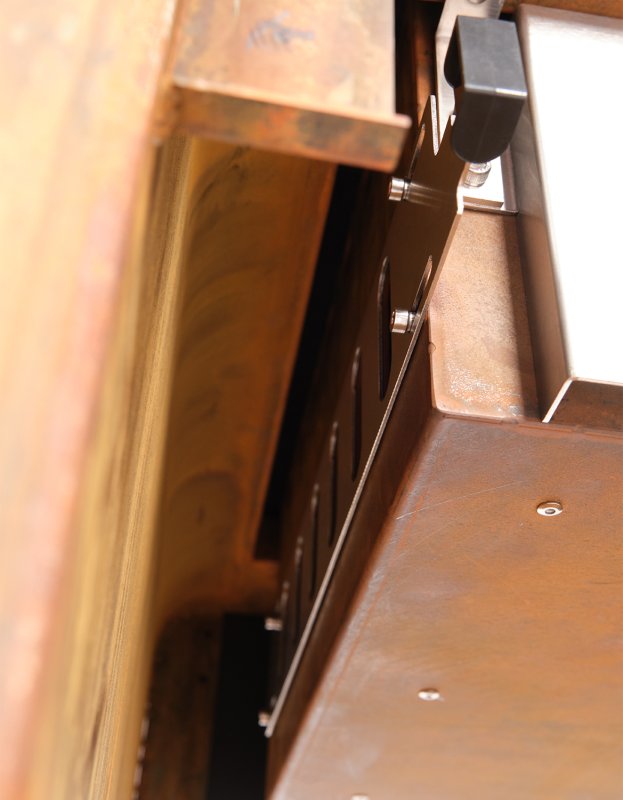 Moesta One Fireplace - Cortenstahl mit Guss Feuerplatte