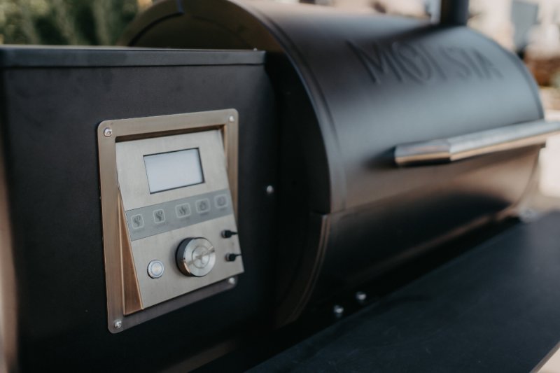 Moesta Pelletgrill Sheriff 2.0 - inkl. PaperBlank Ablagebrett schwarz, Jackery tragbare Powerstation Explorer 1000 & Pellets