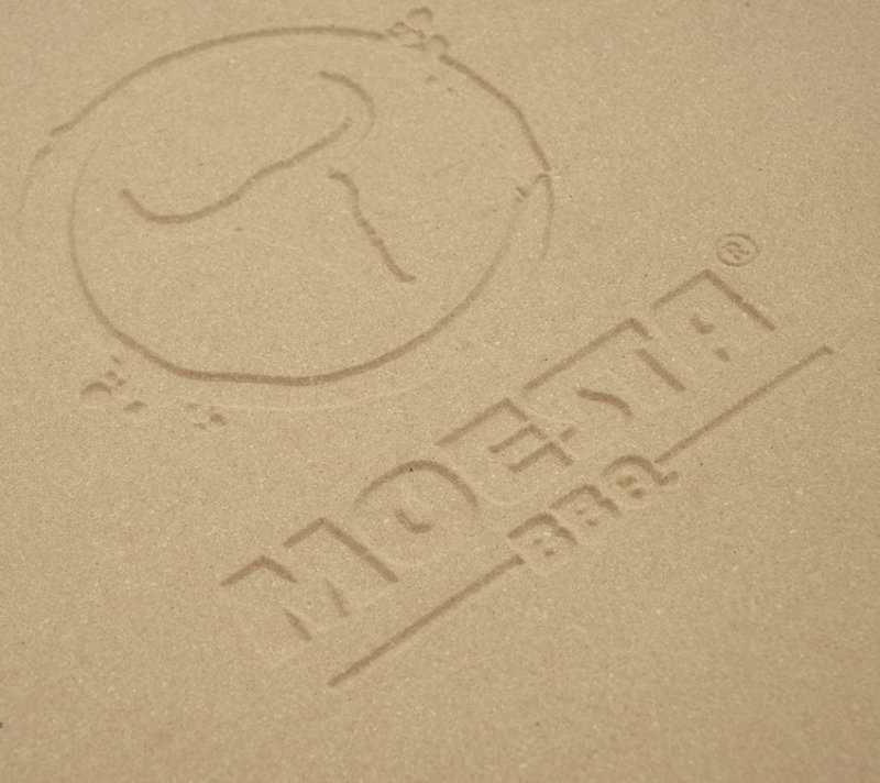 Moesta Pizzastein mit Stier - 36,5 cm