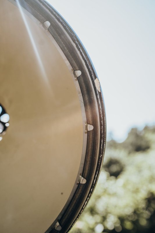 Monolith Grill CLASSIC BBQ GURU - PRO-Serie 2.0 Schwarz - MIT Gestell und Seitentischen