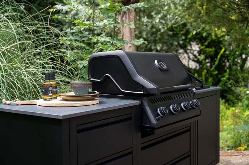 Napoleon 300-Series 32" Mattschwarz - Einbaugrill